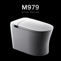 Toilette bidet intelligente moderne sans contact avec cuvette allongée et télécommande
