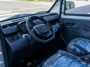 Camion commercialisable LeiChi Ren T10 2025 150km Van Progress Edition avec conteneur 3500L et moteur 41ps pour la transition de cargaison - Product Image 4