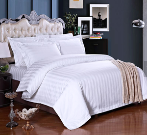 Lenzuola da Hotel 300TC Set di biancheria da letto bianca Set di lenzuola con 3cm di cotone 100% a righe per Hotel di lusso - Product Image 4