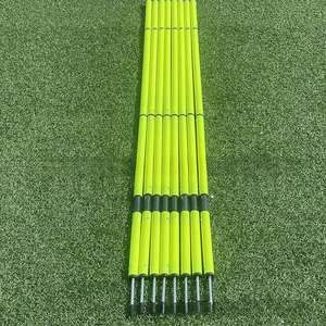 Poteaux d'entraînement de football réglables - Piquets de sol à ressort de 180 cm pour l'agilité et les exercices de dribble au football - Product Image 1
