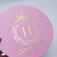 Boîte Cadeau Cylindrique Ronde en Velours Rose avec Logo Couronne Dorée, Boîte Rigide avec Couvercle et Base pour Emballage Floral et Coffrets Cadeaux