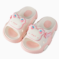Nouvelles pantoufles d'été 2026 pour enfants, sandales à semelle souple motif ours, pour la plage et l'extérieur, pantoufles parent-enfant pour bébés, hommes et femmes