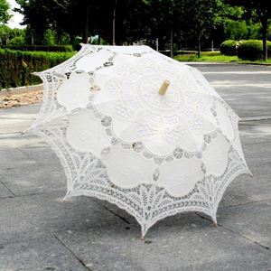 Nouveau parapluie manuel pliant victorien en coton brodé avec dentelle et baleines en alliage pour mariage - Product Image 3