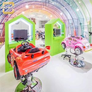 Sedia da barbiere per bambini taglio dei capelli con sollevamento sedia rotante <span class=keywords><strong>parrucchiere</strong></span> sgabello da <span class=keywords><strong>parrucchiere</strong></span> per bambini sedia da auto per cartoni animati - Product Image 6