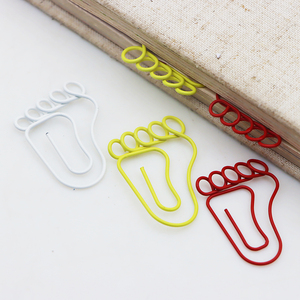 ملقط معدني لطيف على شكل علامة الدفاتر مشبك ورقي مبتكر حامل مذكرة حامل على شكل قدم مشابك ورقية - Product Image 3