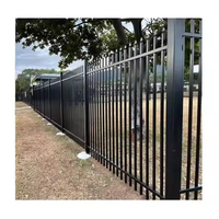 Clôture de jardin en métal au design moderne Filet de sécurité pour le sport ou l'autoroute Clôture en acier avec une sécurité simple de style australien