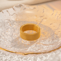 Modedesign einfacher Fingerm Ring Breitband-Gelenk 18K Gold plattiert Edelstahlringe für Damen und Herren