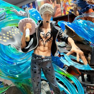 Figurines décoratives de collection lumineuses de haute qualité One Piece <span class=keywords><strong>Trafalgar</strong></span> D. Water Law – Cadeau et décorations d'anime - Product Image 4