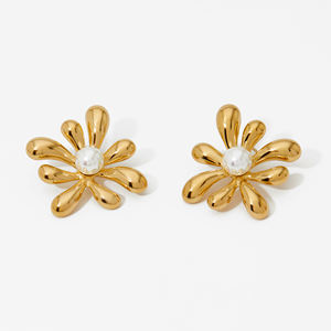 Clioro ต่างหู<span class=keywords><strong>ส</strong></span><span class=keywords><strong>แตน</strong></span><span class=keywords><strong>เล</strong></span><span class=keywords><strong>ส</strong></span>ไม่เป็นสนิมกันน้ำสำหรับผู้หญิงต่างหูไข่มุกชุบทองเครื่องประดับสำหรับผู้หญิง - Product Image 1