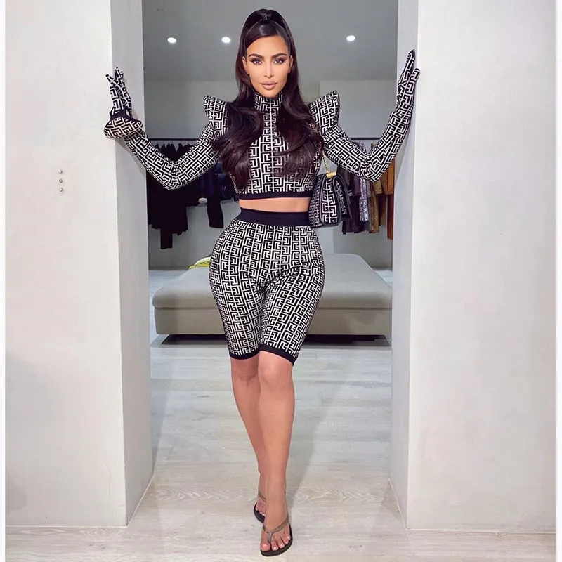 Star Style Newest 2022 S/S Designer Runway Suit Set Extra Shoulder Jacquard Geometrical Crop Knitted Tops Riding Shorts Set