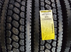 Neumáticos Nuevos de Fábrica DOUBLECOIN en China 295/75R22.5 295/80R22.5 315/80R22.5 TBR Precio para Neumáticos de Camión - Product Image 3
