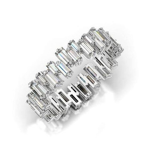 Anello con Zirconi a Fila Cava per Donne, Gioiello da Dito Geometrico alla Moda - Product Image 1