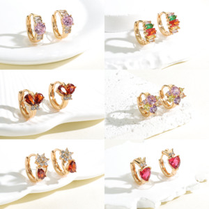 Pendientes Huggie Chapados en Oro de 18K con Cristales CZ <span class=keywords><strong>Multicolor</strong></span>, Pendientes Pequeños con Forma de Corazón y Estrella de Circonio, Broches para Oreja para Mujer, Joyería de Moda - Product Image 1