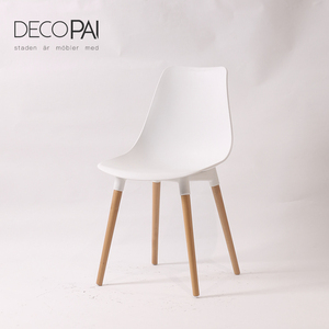 Nórdicos de plástico PP asiento de madera de <span class=keywords><strong>haya</strong></span> silla Silla de comedor - Product Image 1