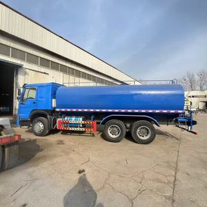 <span class=keywords><strong>Camion</strong></span>-citerne à eau diesel HOWO 6x4 d'occasion avec moteur et composants essentiels pour la pulvérisation d'eau incendie à vendre - Product Image 5