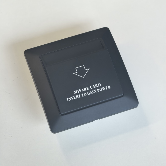 40A 13.56MHz RFID Hotel Key Card Power Switch Insert Card Energy Saving Switch for Hotel Guest Room