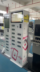 Máquina Expendedora de estación de carga ultrarrápida de batería de teléfono móvil personalizada con cable y estación de carga aceptador de monedas - Product Image 4