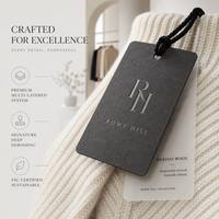 Etiquetas Colgantes Personalizadas con Forma Orgánica para Bolsas, con Grabado en Relieve con Tinta Blanca Elegante, Hechas de Cartulina de Algodón Texturizado Color Taupe Premium