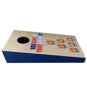 Table de jeu de lancer de beanbags en bois avec motif de trous et de flammes pour bar, KTV et soirées amusantes - Product Image 1