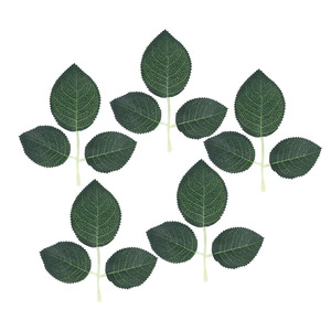 Feuilles de rose artificielles Tainen, trois feuilles, sérigraphiées vertes, pour décoration extérieure et accessoires de maison, moins de 30 cm, fleur de base - Product Image 3