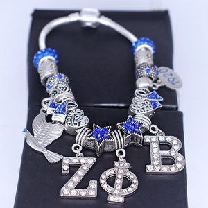 Graduate School Society Club Souvenir Colombe 1920 Lettre Grecque Zeta Phi Beta Charm Sorority Bracelet pour Femmes Plus Fines - Product Image 3