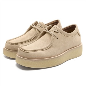 Zapatos casuales de cuero retro para hombre, estilo nuevo, punta cuadrada, suela gruesa, versátiles, con cordones. - Product Image 1