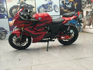 Motocyclettes d'occasion haut de gamme BMWi Aurora 250cc, configuration haut de gamme complète, motos de course, motos sportives, état d'origine - Product Image 6