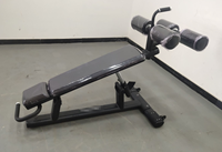 Banc d'entraînement multifonction pour salle de sport Banc abdominal à déclin réglable pour abdominaux