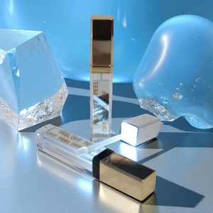 Brillant à lèvres com led - Product Image 4