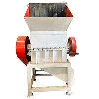 Broyeur universel de couteaux, machine à broyer multi-matériaux pour les déchets plastiques, le caoutchouc et les fibres industrielles