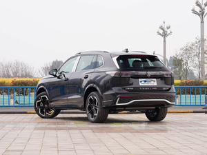 Nuevo Volkswagen <span class=keywords><strong>Tiguan</strong></span> L PRO 380TSI 4WD Edición Smart Travel 2026, SUV Mediano de Gasolina - Product Image 3