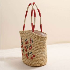 Bolso de Hombro de Paja Tejida con Bordado de Cerezas, Gran Capacidad, Nuevo Estilo, para Vacaciones en la Playa - Product Image 4