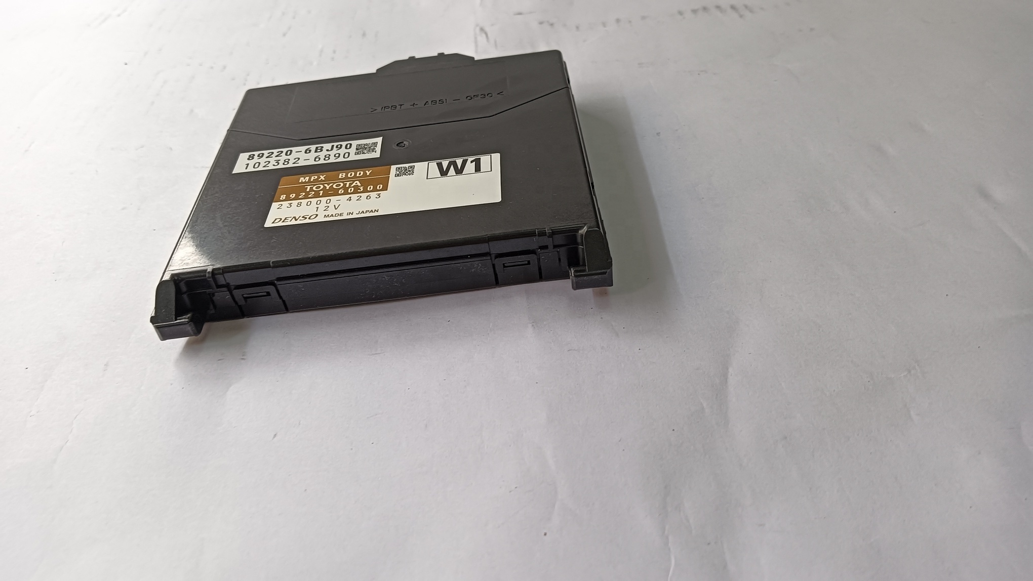 Fast Delivery Provide 89221-60300 Black and Rectangle Computer