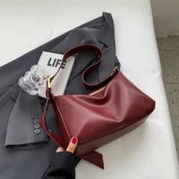 Sac fourre-tout rétro en PU souple avec fermeture éclair pour femme, nouvelle collection 2024, naturel, simple, polyvalent, grande capacité, sac à bandoulière unique, sacs à main pour trajets quotidiens
