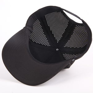 Gorra de Béisbol de Alta Calidad con 5 Paneles de Goma, Gorra Deportiva con Orificios Cortados con Láser y Cuerda, Gorra de Golf, Entrega Rápida - Product Image 6