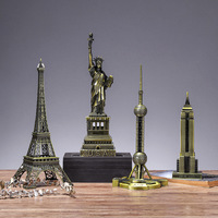 Modèle de la Tour Eiffel de Paris, ornement en résine naturelle, minimalisme moderne, pièce décorative pour chambre à coucher, salon, armoire à vin, meuble TV