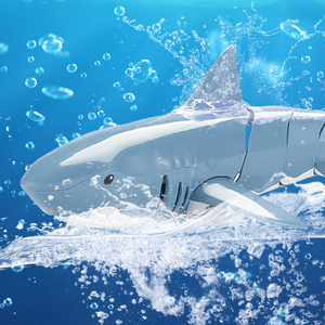 2020 new design functions waterproof 2.4g swimming shark toys with remote control, remote control toy shark - Product Image 3