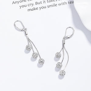 Pendientes de Plata de Ley 925 UM JEWELRY para Mujer, con Circonita, Estilo Coreano Moderno, Certificados por Terceros, Venta al Por Mayor - Product Image 3