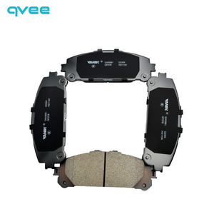 Plaquettes <span class=keywords><strong>de</strong></span> <span class=keywords><strong>frein</strong></span> en céramique D2304 04465-02530 Plaquettes <span class=keywords><strong>de</strong></span> <span class=keywords><strong>frein</strong></span> pour voitures japonaises - Product Image 3