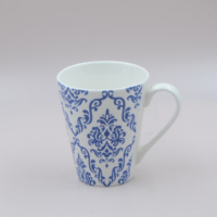 4PC Pack verschiedene Farben verschiedene Muster geprägt Pink/Gelb/Rot/Blau Farben anpassen Keramik Kaffeetasse mit Griff