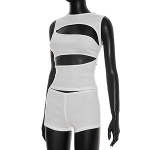 Viviblook J26ST068 Conjunto de Verano para Mujer, Top Corto sin Mangas con Cuello Redondo y Pantalones Cortos, Dos Piezas en Color Sólido - Product Image 5