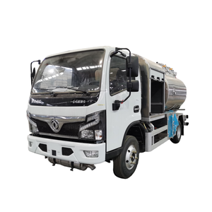 Camion-citerne de ravitaillement en carburant aéronautique Dongfeng de 5 000 <span class=keywords><strong>litres</strong></span> à bas prix d'usine en Chine, camion-citerne de distribution de carburant aéronautique à vendre - Product Image 1