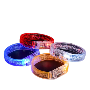 Pulsera LED <span class=keywords><strong>Redshark</strong></span> RS36 Personalizada al por Mayor para Fiestas Diwali, con Batería, Botón Luminoso, Acrílico, para Bodas, Precio Bajo, para Exteriores - Product Image 1