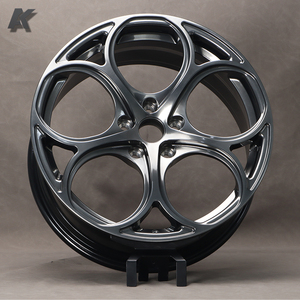 Wangu Jantes en alliage d'aluminium 6061-T6 personnalisées à haute résistance Roues <span class=keywords><strong>Alfa</strong></span> <span class=keywords><strong>Romeo</strong></span> Conception de rayons de trèfle à quatre feuilles 222 pouces PCD5x112 et 35 - Product Image 2