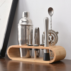 Juego de coctelería con base de madera, 9 piezas de acero inoxidable, herramientas reutilizables para bar en casa - Product Image 1