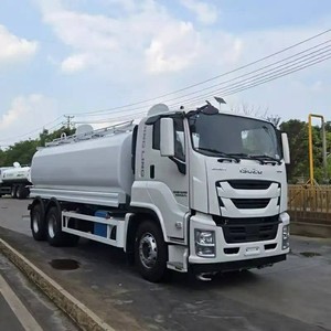 Camión Cisterna de Agua Isuzu GIGA VC66 de 20000 Litros 6x4 en Venta - Product Image 2