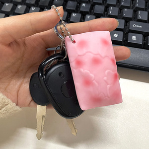 CHENXI Jouet anti-stress créatif en forme de gâteau de riz rose, à presser, porte-clés DIY pour enfants unisexe - Product Image 4