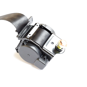 <span class=keywords><strong>Ceinture</strong></span> <span class=keywords><strong>de</strong></span> <span class=keywords><strong>sécurité</strong></span> universelle pour voiture approuvée ECE R16 avec capteur essentiel pour une <span class=keywords><strong>sécurité</strong></span> accrue du véhicule - Product Image 4