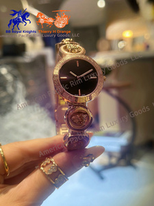 Montre élégante de luxe rétro pour femme CC avec cadran carré, mouvement à quartz, bracelet en diamant et motif guépard - Product Image 6