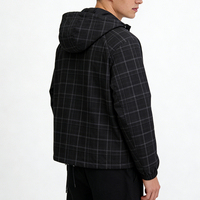 Veste coupe-vent pour homme, style athlétique, tissu nylon, légère, séchage rapide, coupe ajustée, pour le cyclisme et la course à pied, avec capuche.